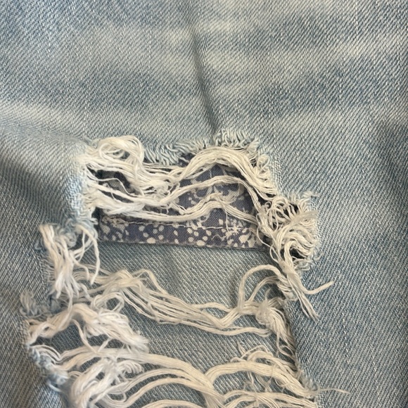 American Eagle mom jeans. Size 0. Regular length. - Picture 12 of 16
